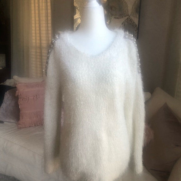 🍈Piperlime Ivory Pearl-embellished Gala Sweater - Picture 10 of 13
